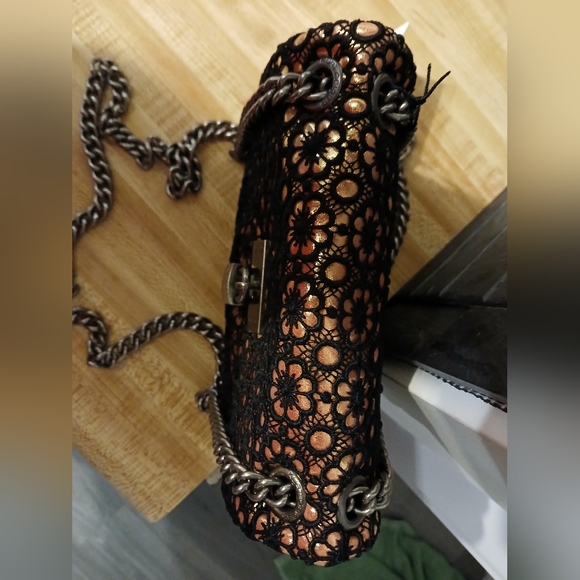 Kurt Geiger NWT Metallic with Black Crochet Overlay and Dustbag - Picture 8 of 12